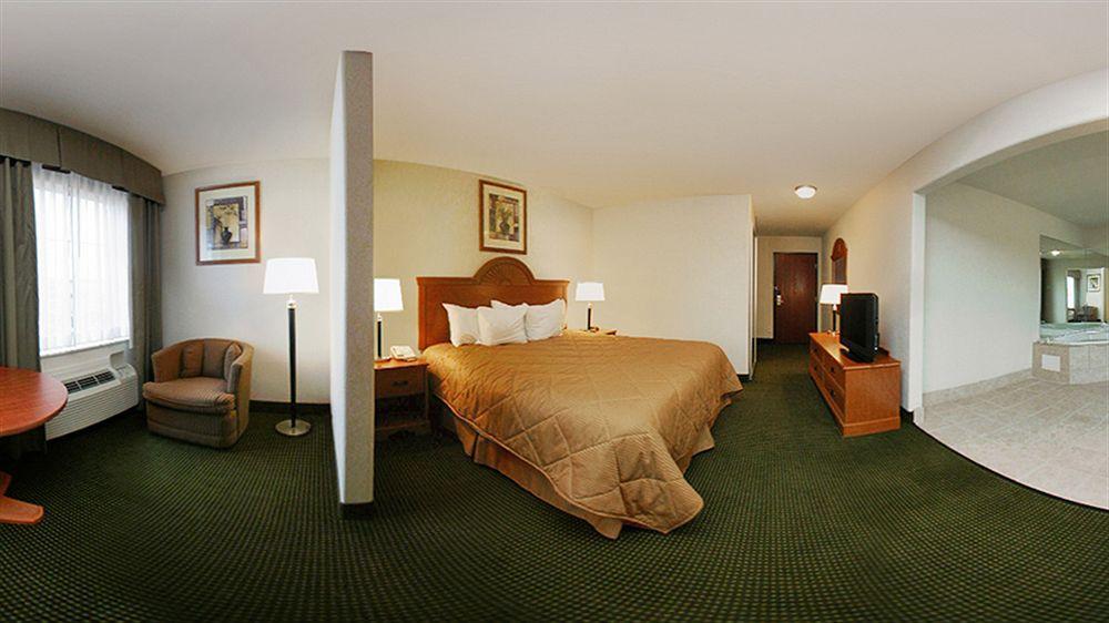 Quality Inn & Suites Franklin Eksteriør bilde