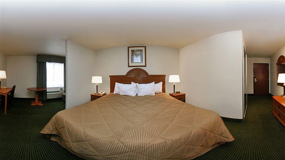Quality Inn & Suites Franklin Eksteriør bilde